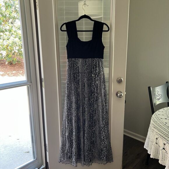 Rabbit Rabbit Rabbit Maxi Dress Large Lace Overlay - Picture 3 of 5